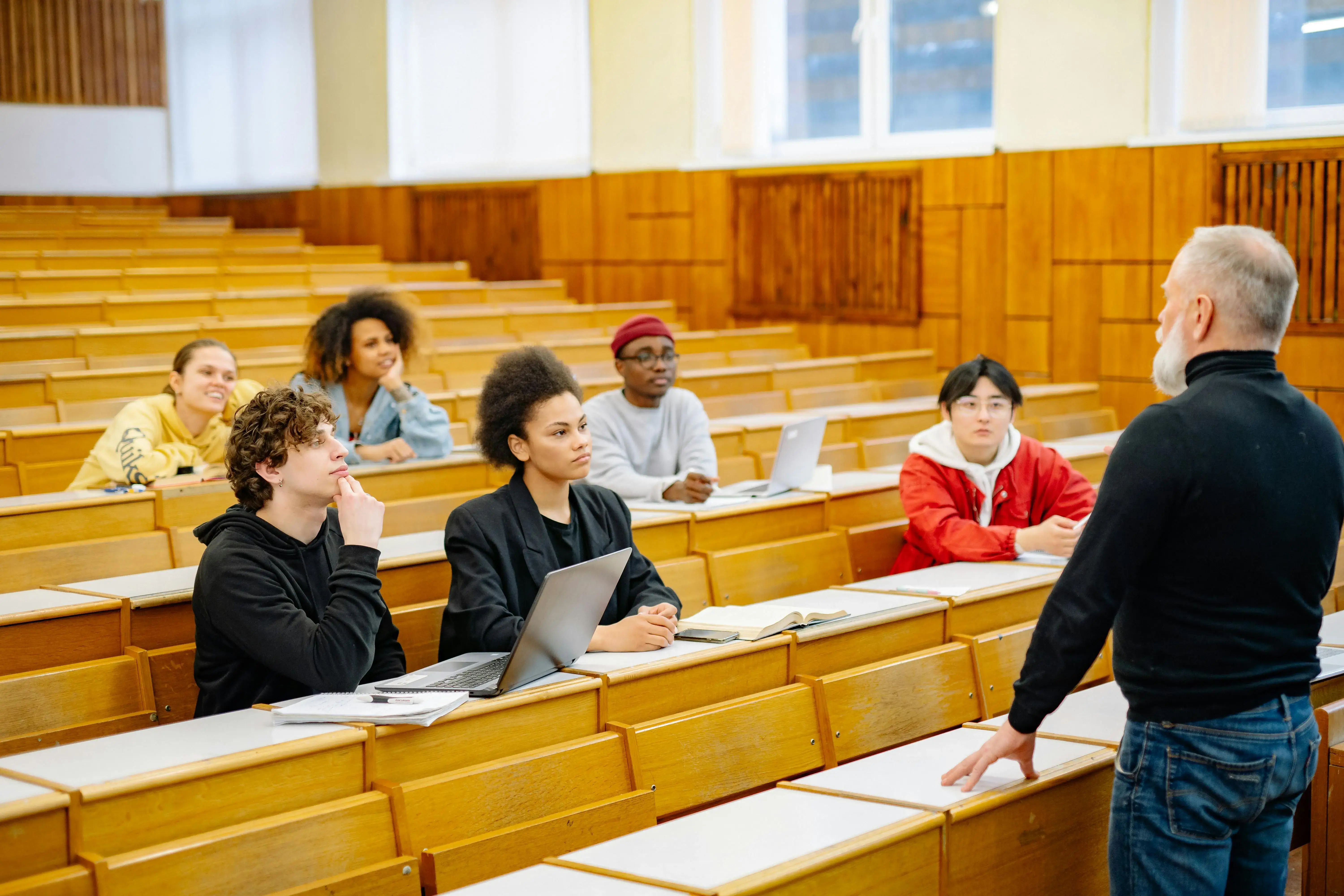 Students Making Harmful   Life  Choices